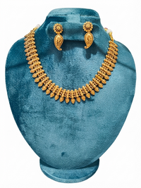 Royal Antique Gold-Plated Leaf-Motif Traditional Short Necklace Set with Drop Earrings
