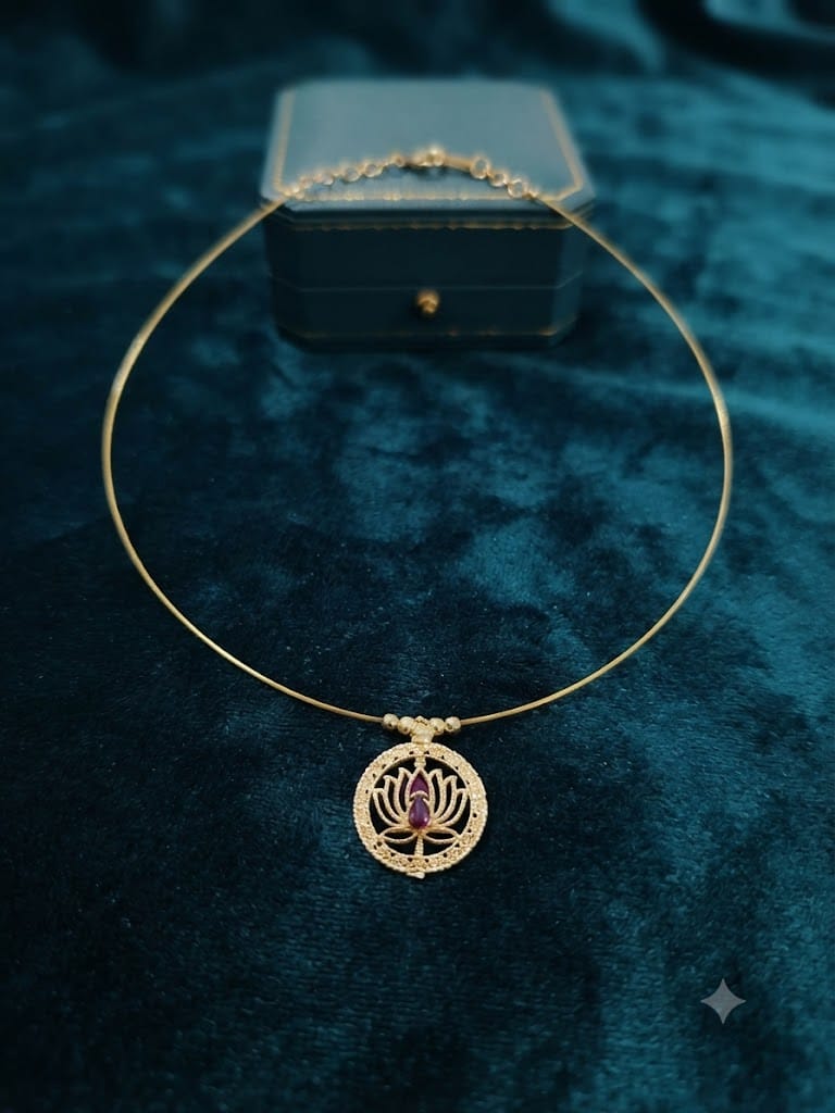 Minimalist Gold Wire Lotus Pendant Necklace – Lotus Bloom Choker