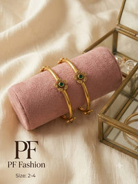 PF Fashion Delicate Floral Motif Gold-Plated Bangle Set with Emerald Stones
